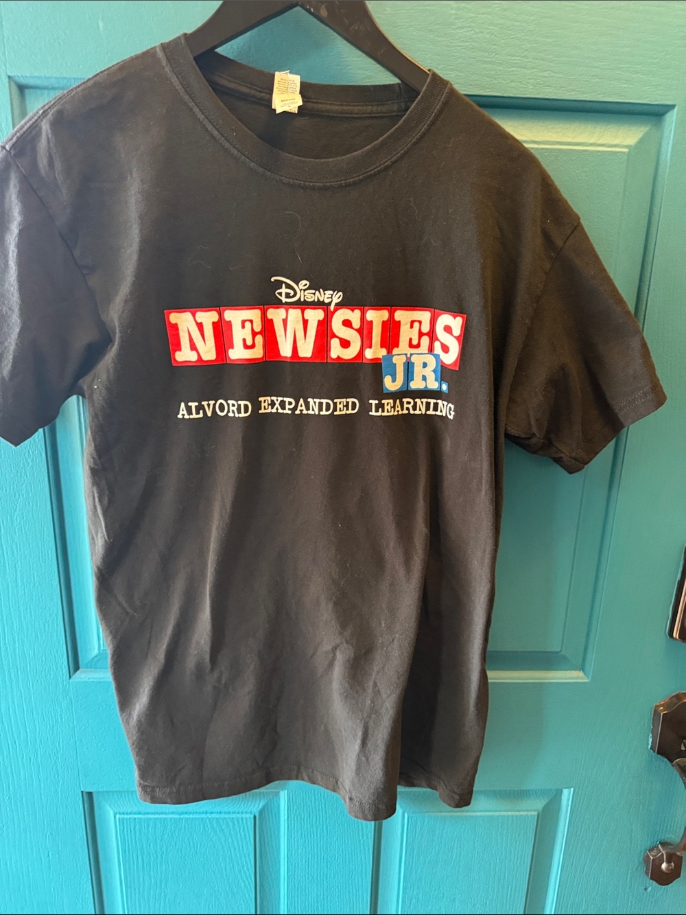 Disney Black Newsies Jr. CAST - Graphic Tee with Red & Blue Logo Mens medium